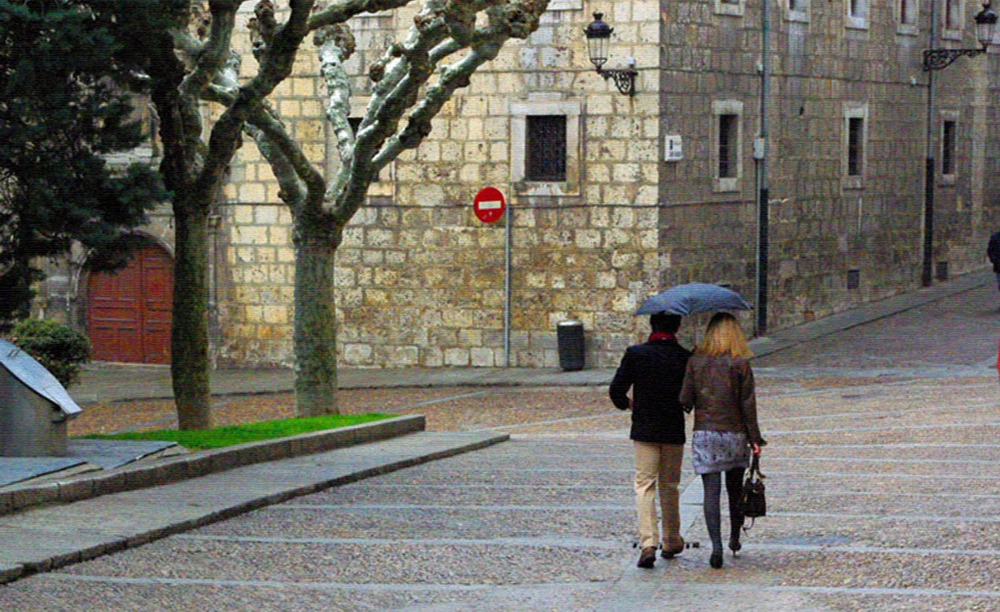 Llueve en Burgos.