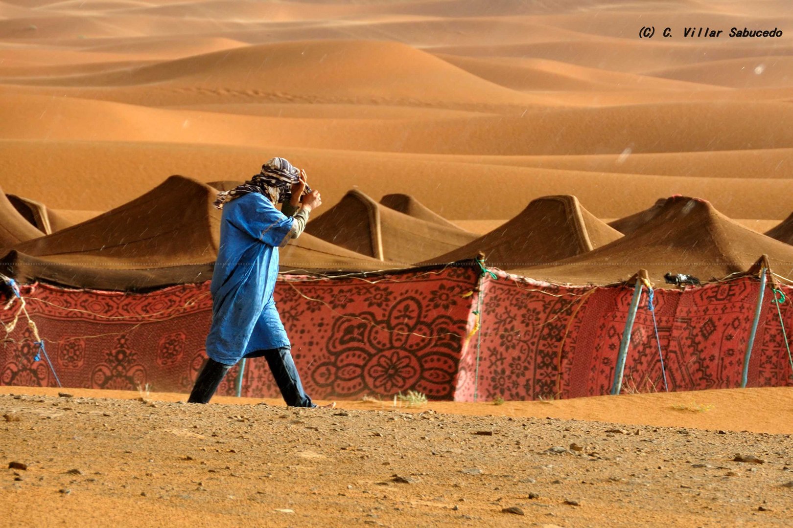 Lluvia en el desierto.