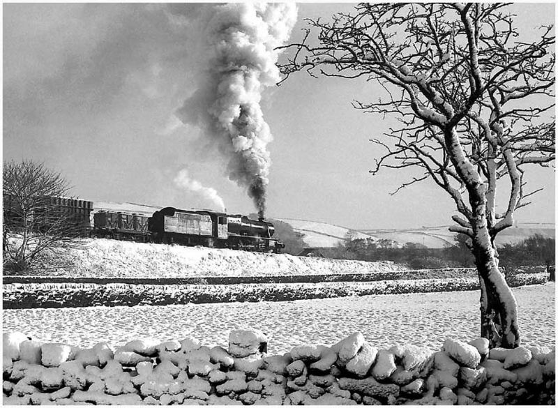 LMR Class 8F at Chapel-en-le-Frith.