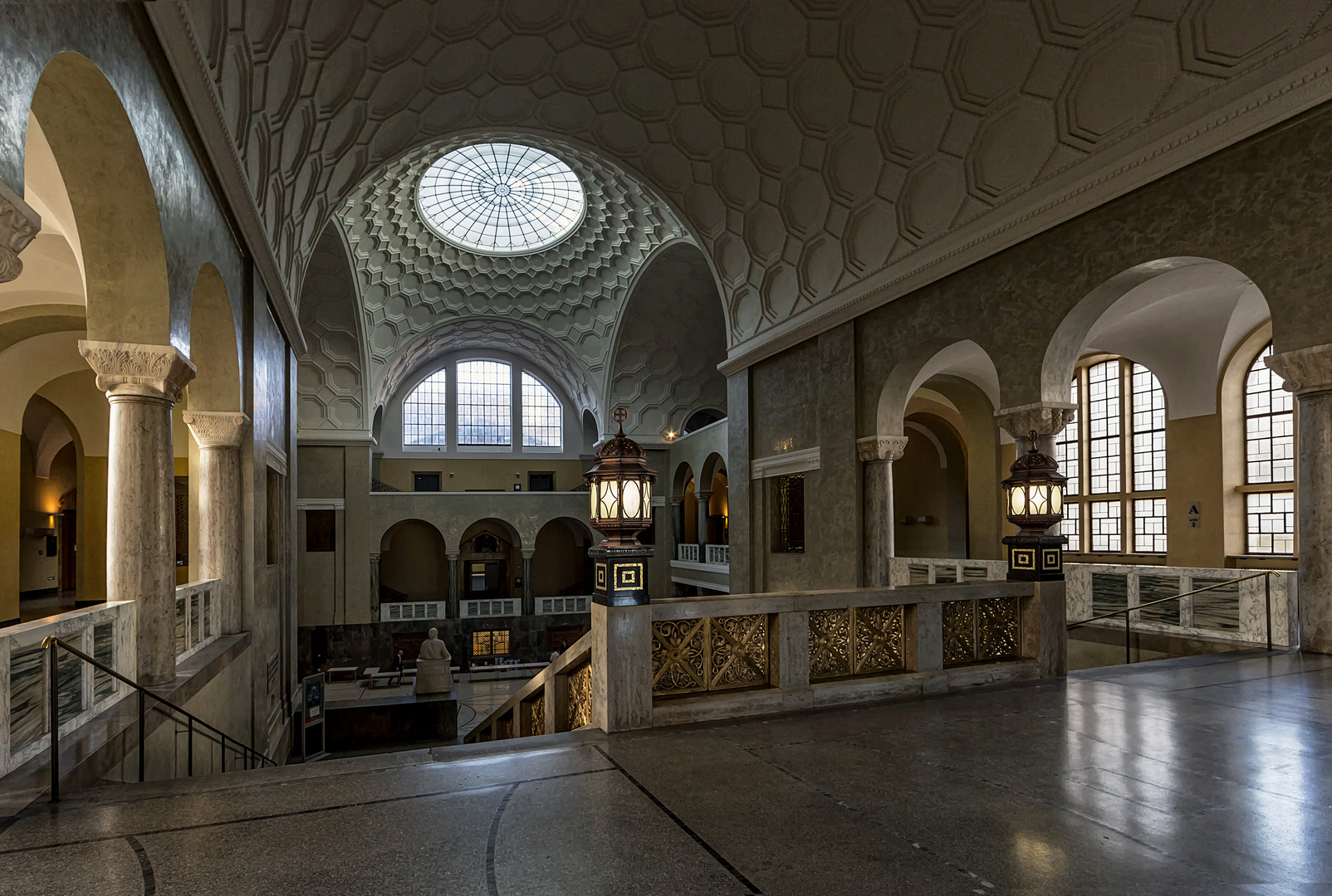 LMU-München (Ludwig Maximilian Universität) II