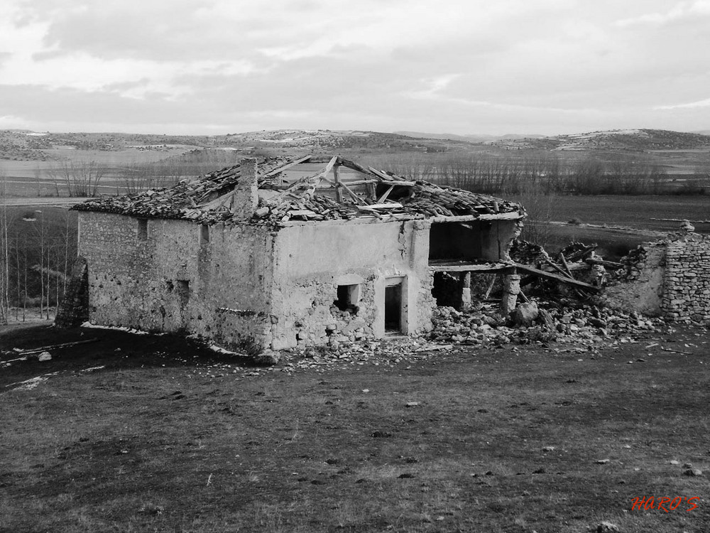 Lo que en otro tiempo fue riqueza, hoy solo son ruinas.