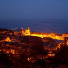 Loano bei Nacht (Italien)