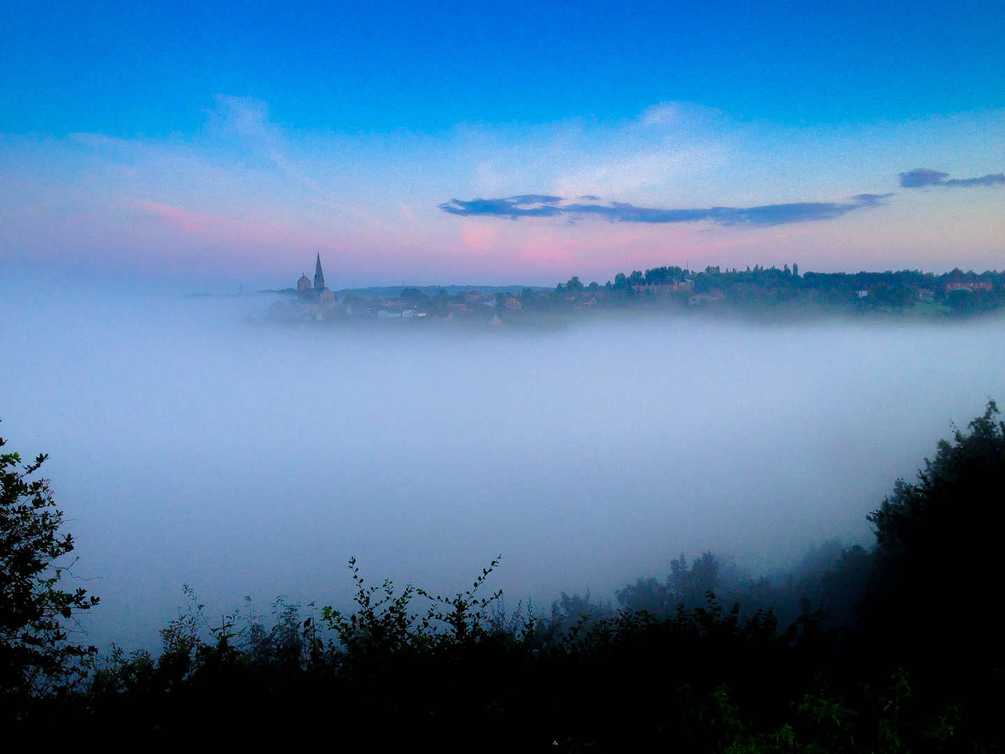 Lobbes dans les nuages