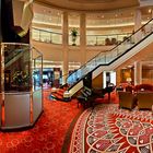 Lobby der Queen Mary 2 (Pano)