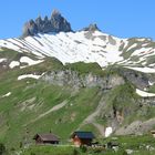 Lobhornhütte mit den Lobhörner