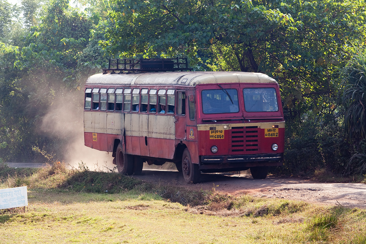 local Bus