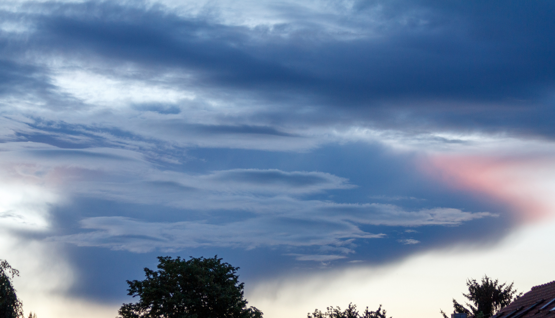 Loch im Himmel