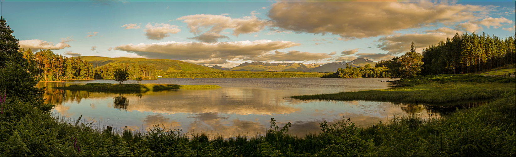 Loch Lochy am Abend