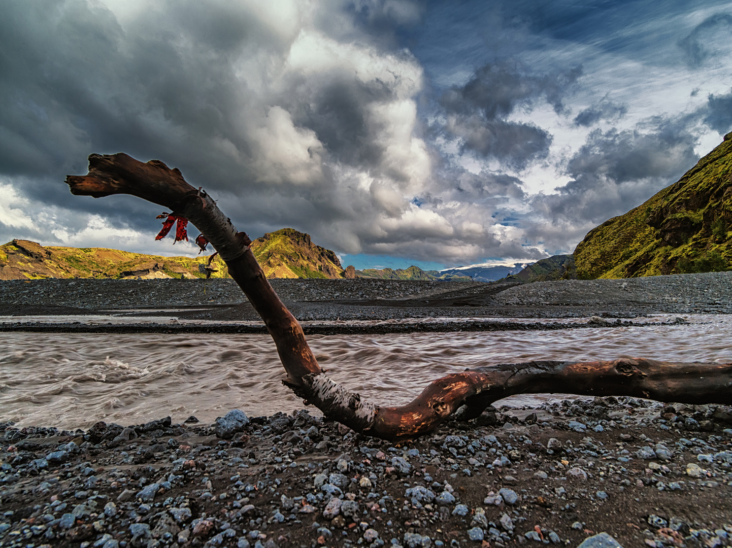 Loch Ness auf Island