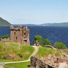 Loch Ness mit Urquhart Castle