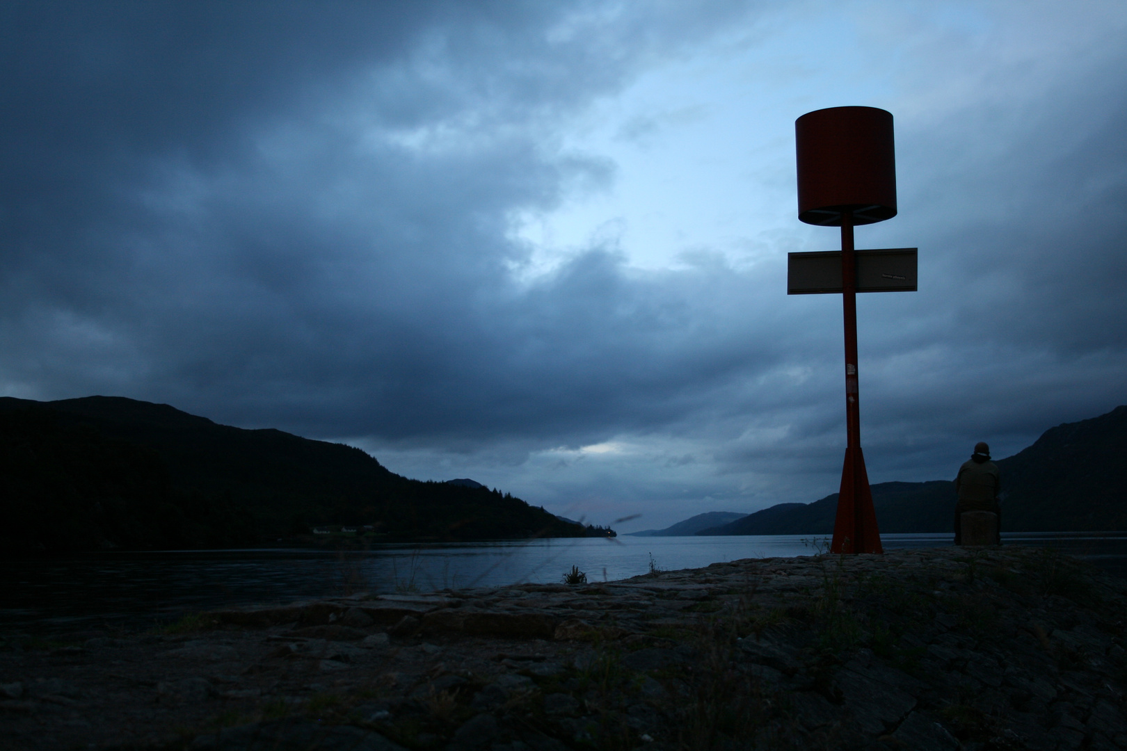 LOCH NESS NIGHT