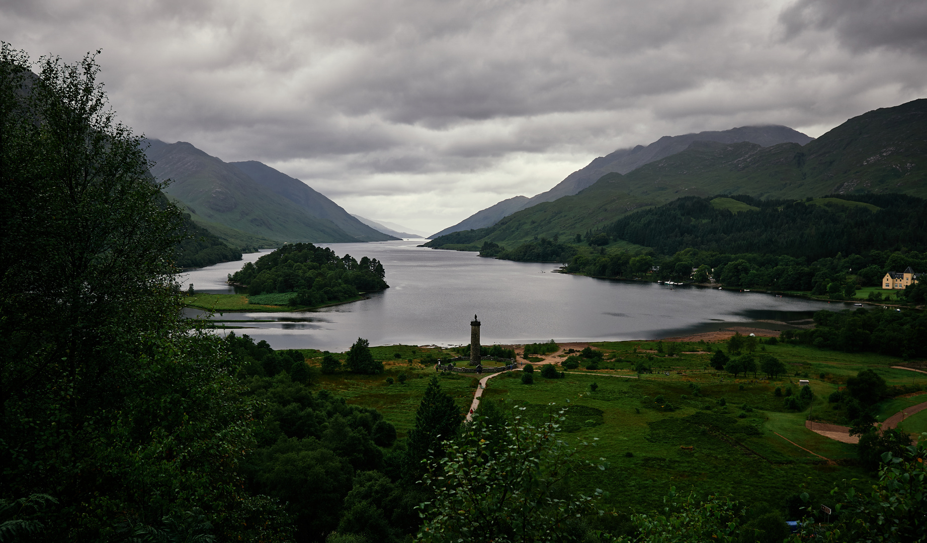 Loch Shiel mit Wallace Monument