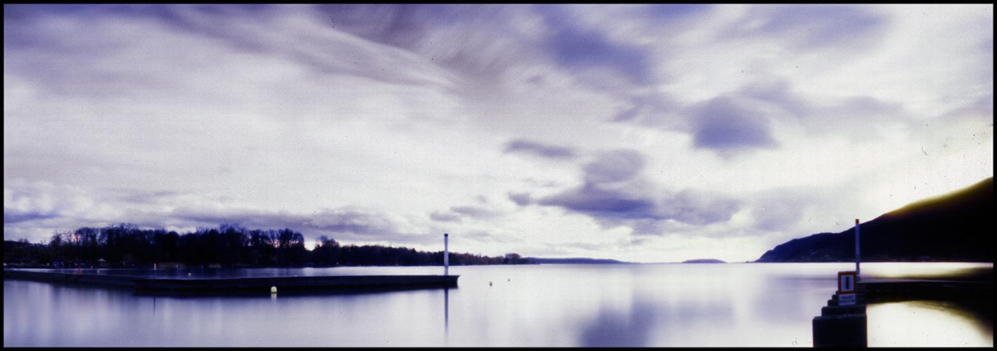 Lochkamera:  Bieler See; im Hafen von Biel