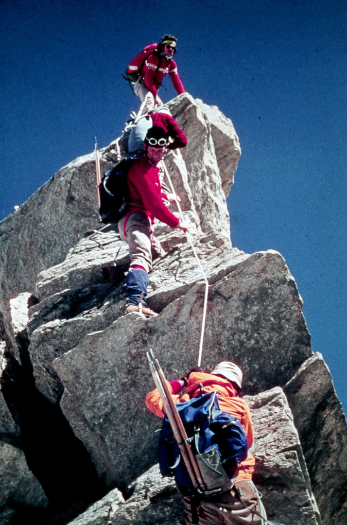 Lochmatterturm im Ostgrat des Zermatter Weißhorns