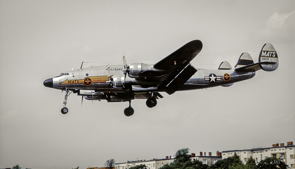 Lockheed Constellation in THF