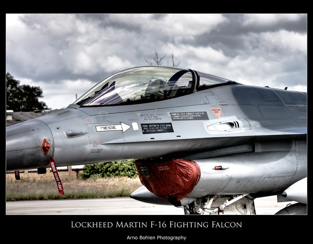 Lockheed Martin F-16 Fighting Falcon