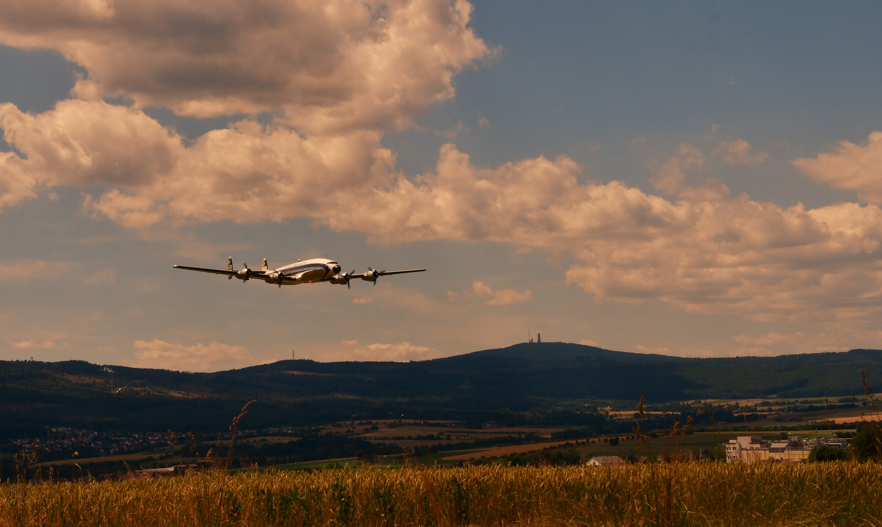 Lockheed Super Constellation