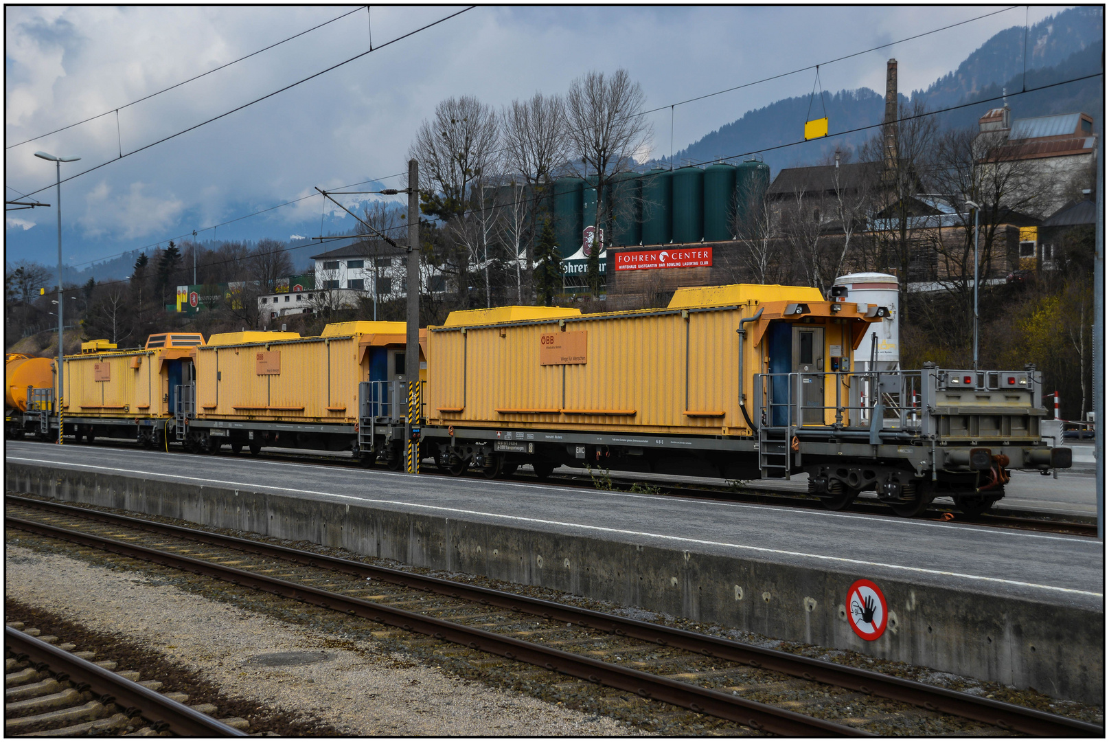 Lösch und Rettungszug ( ÖBB ) Foto & Bild industrie, eisenbahn