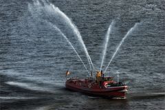 Löschboot "Feuerwehr IV" (1)