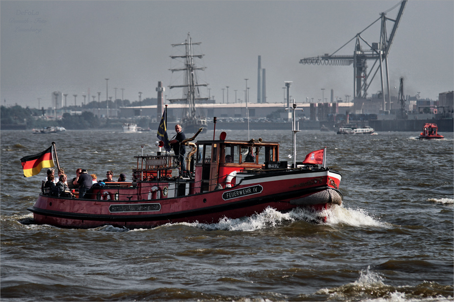 Löschboot "Feuerwehr IV" (2)