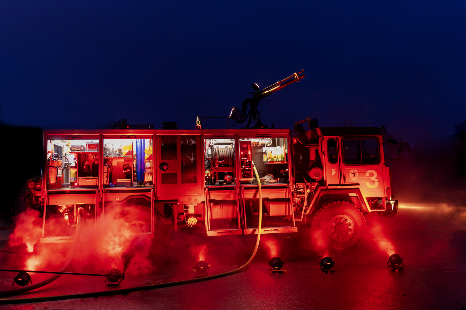Löschfahrzeug in Rot
