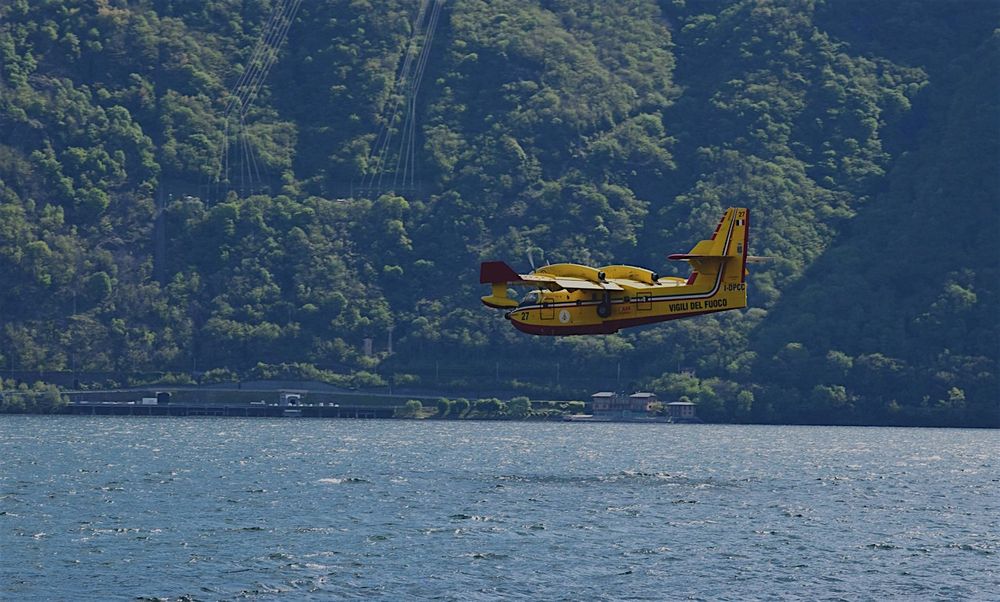 Löschflugzeug CL-415L