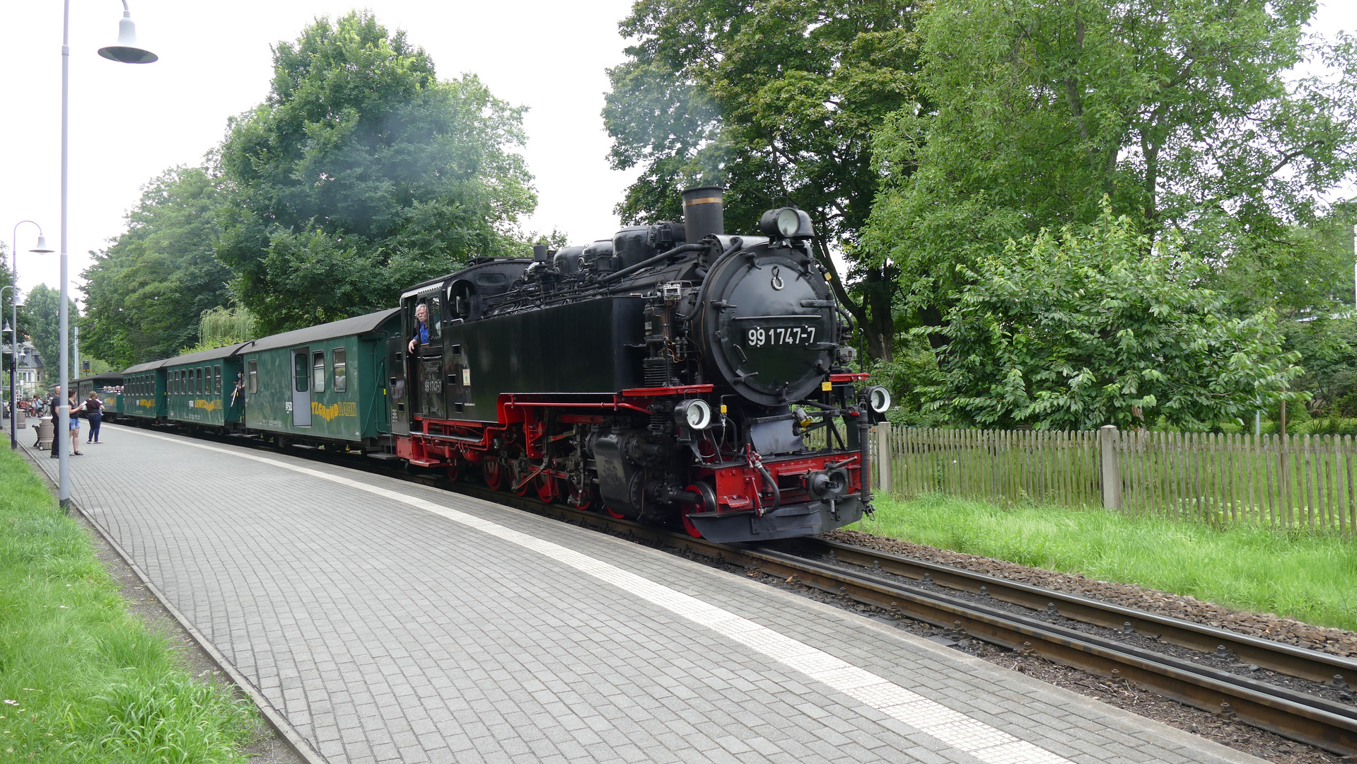 Lößnitzgrundbahn