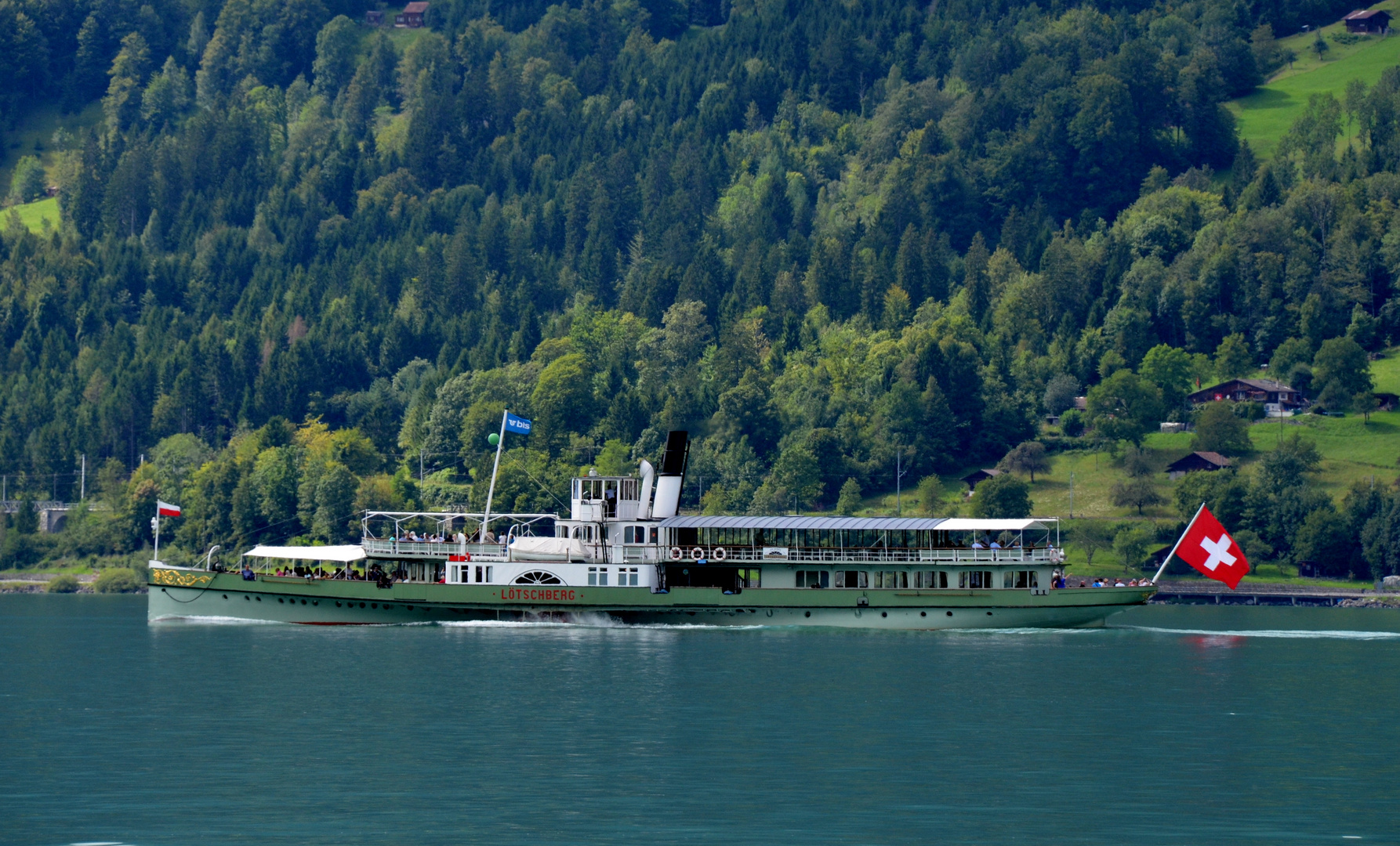 Lötschberg Wasserdampfer am Brienzersee