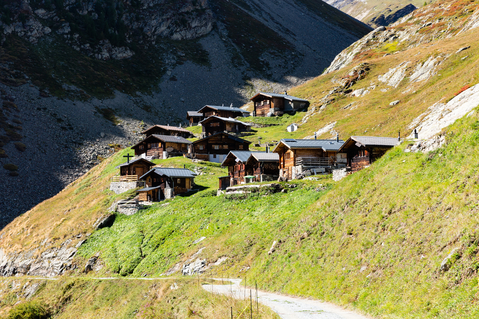 Lötschentaler Höhenweg: Die Hütten der Kummenalp