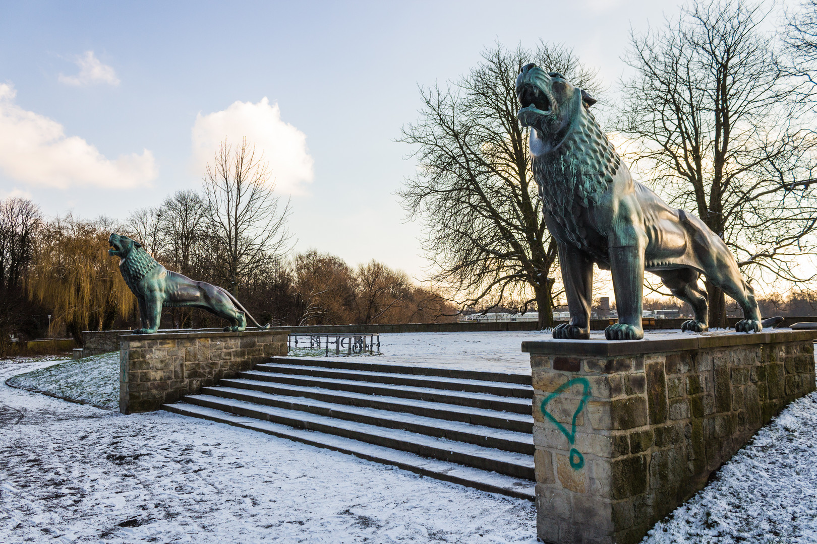 "Löwenbastion On Snow"