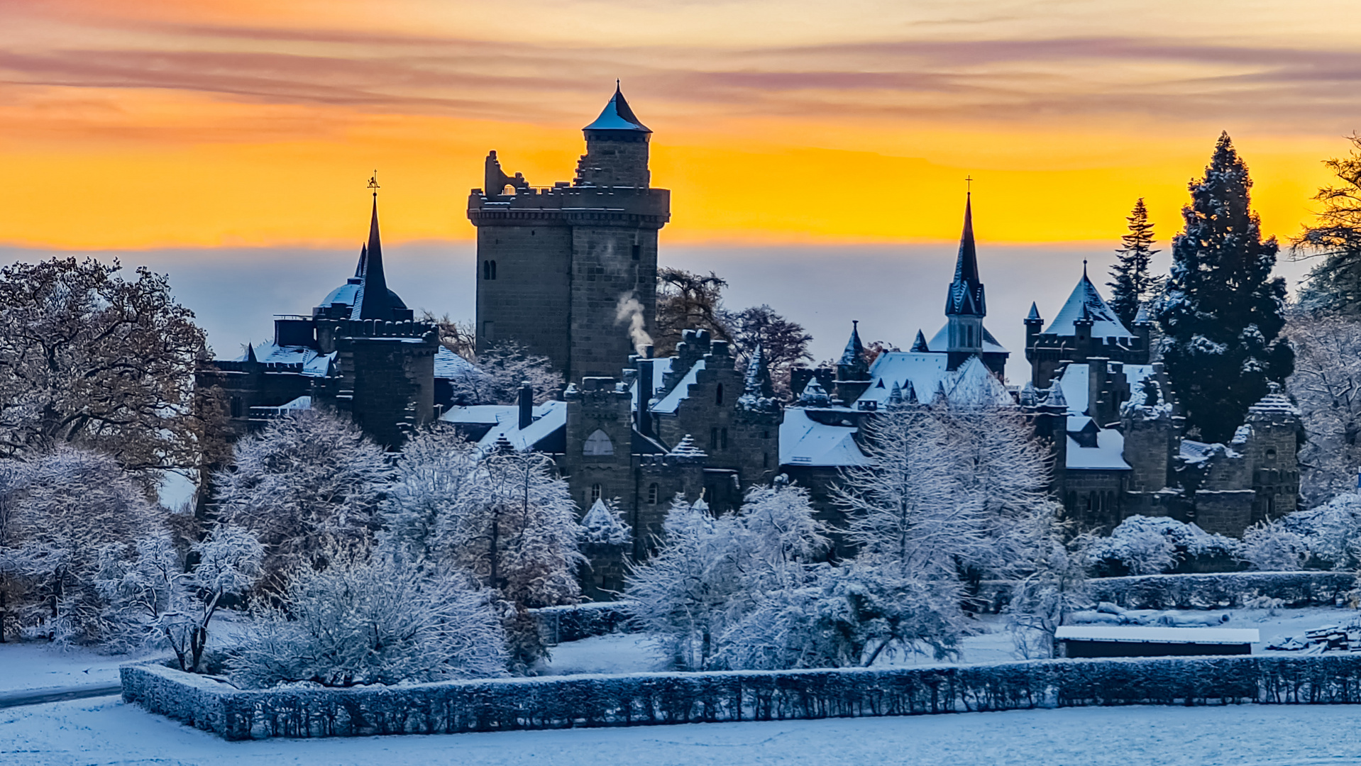 Löwenburg im Winter.