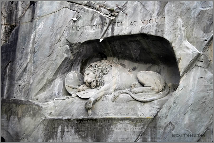 Löwendenkmal In Luzern