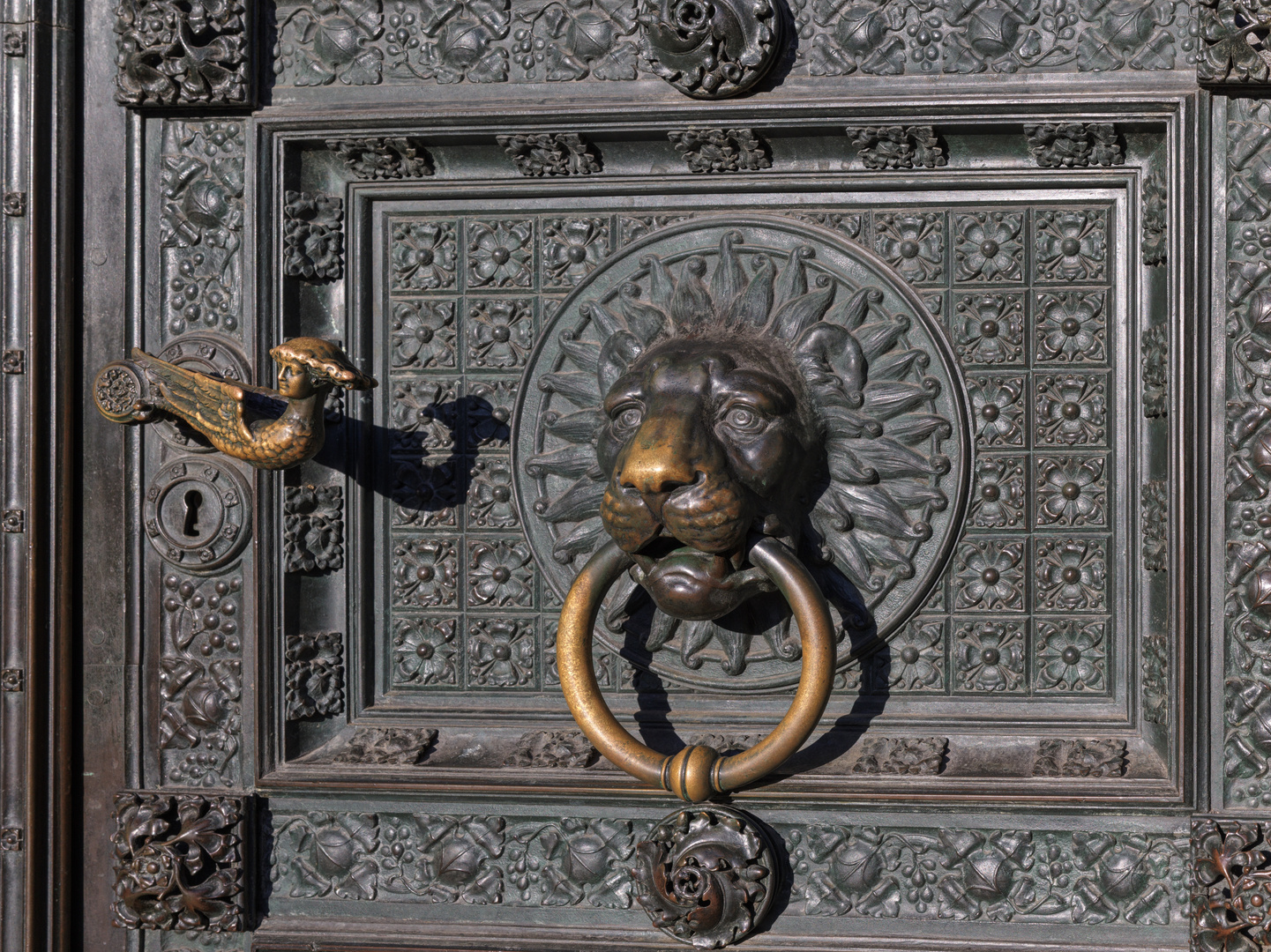 Löwenkopf am Kölner Dom