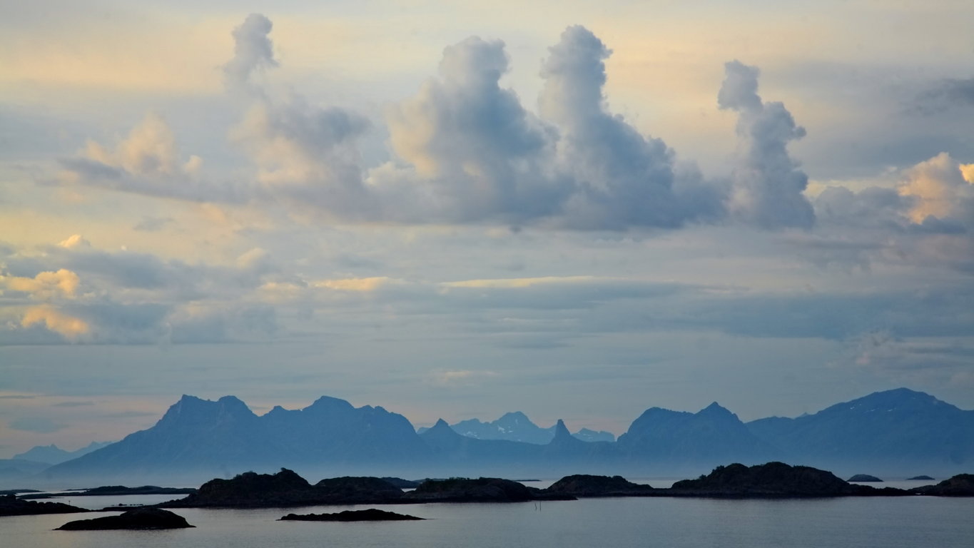 Lofoten am frühen Morgen