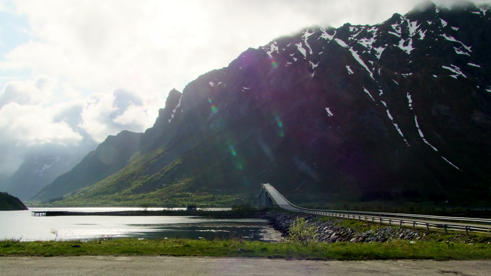 Lofoten Gimsøystraumen-Brücke