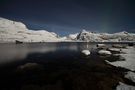 ...Lofoten / Nachtaufnahme... von Bewegung 