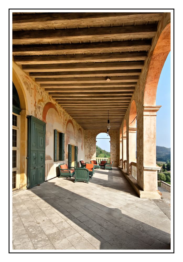 Loggia der Villa dei Vescovi in Luvigliano