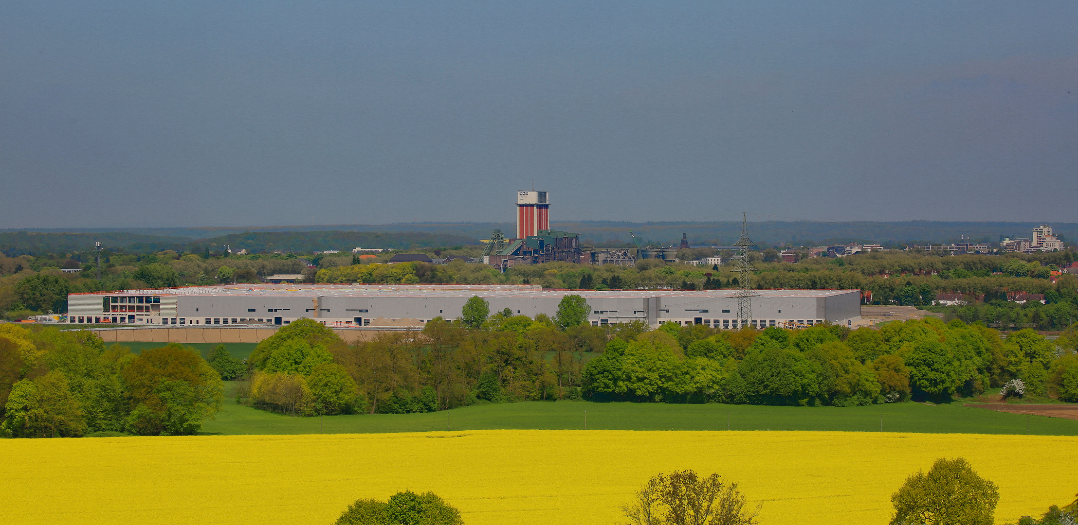 Logport IV und Friederich-Heinrich