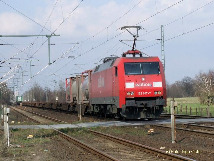 Lok 152 047-7