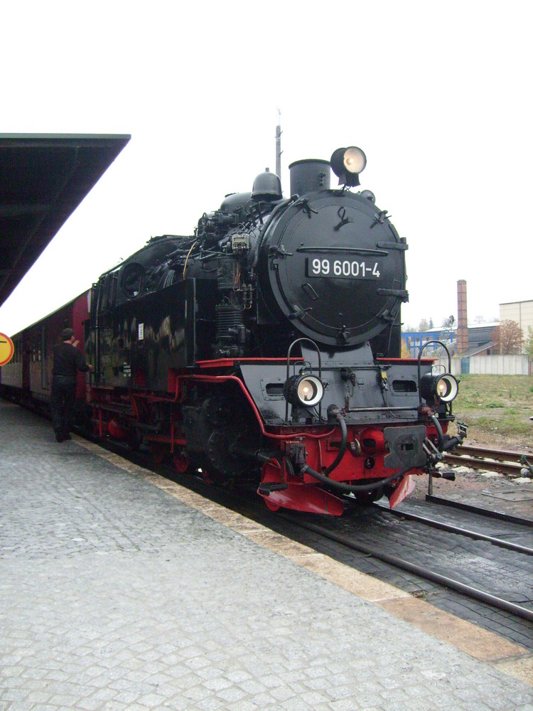 Lok 99 6001 der Harzer Schmalspurbahnen in Quedlinburg