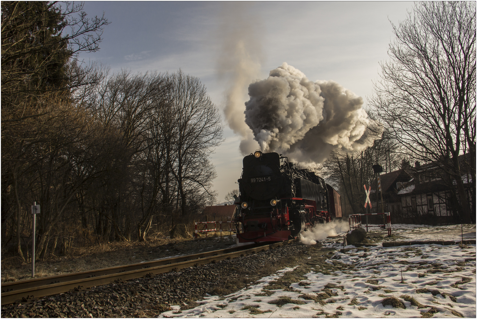 Lok 99 7241-5 mit Zug 8933 (21.02.2018) #2