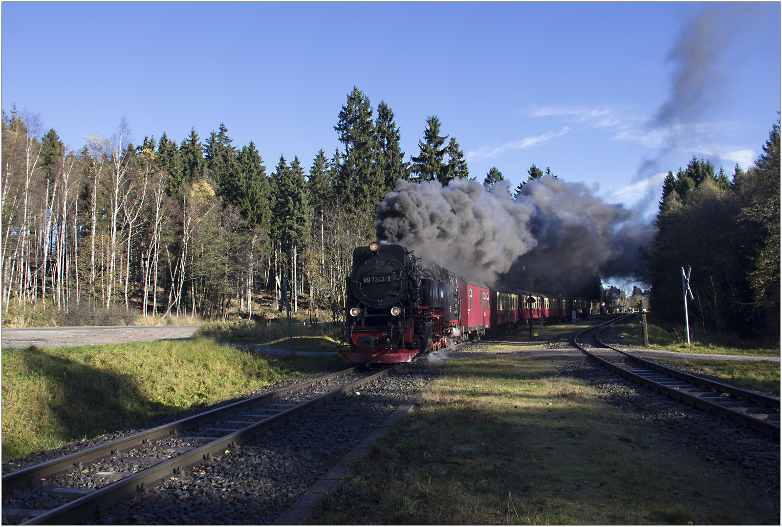 Lok 99 7243-1 mit Zug 8933 (06.11.2017) #3  (reloaded)