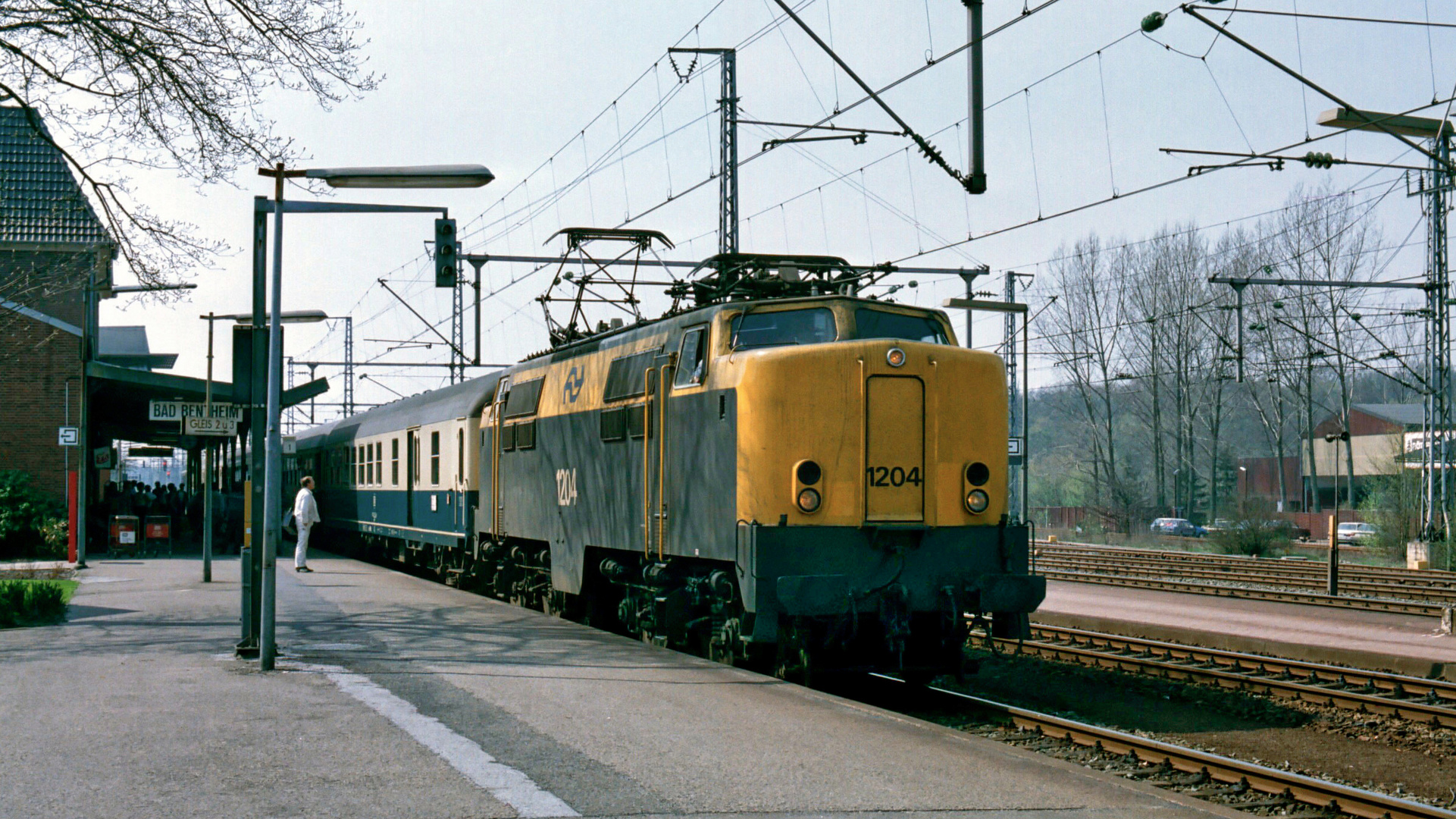 Lokwechsel im Bahnhof Bad Bentheim (1)