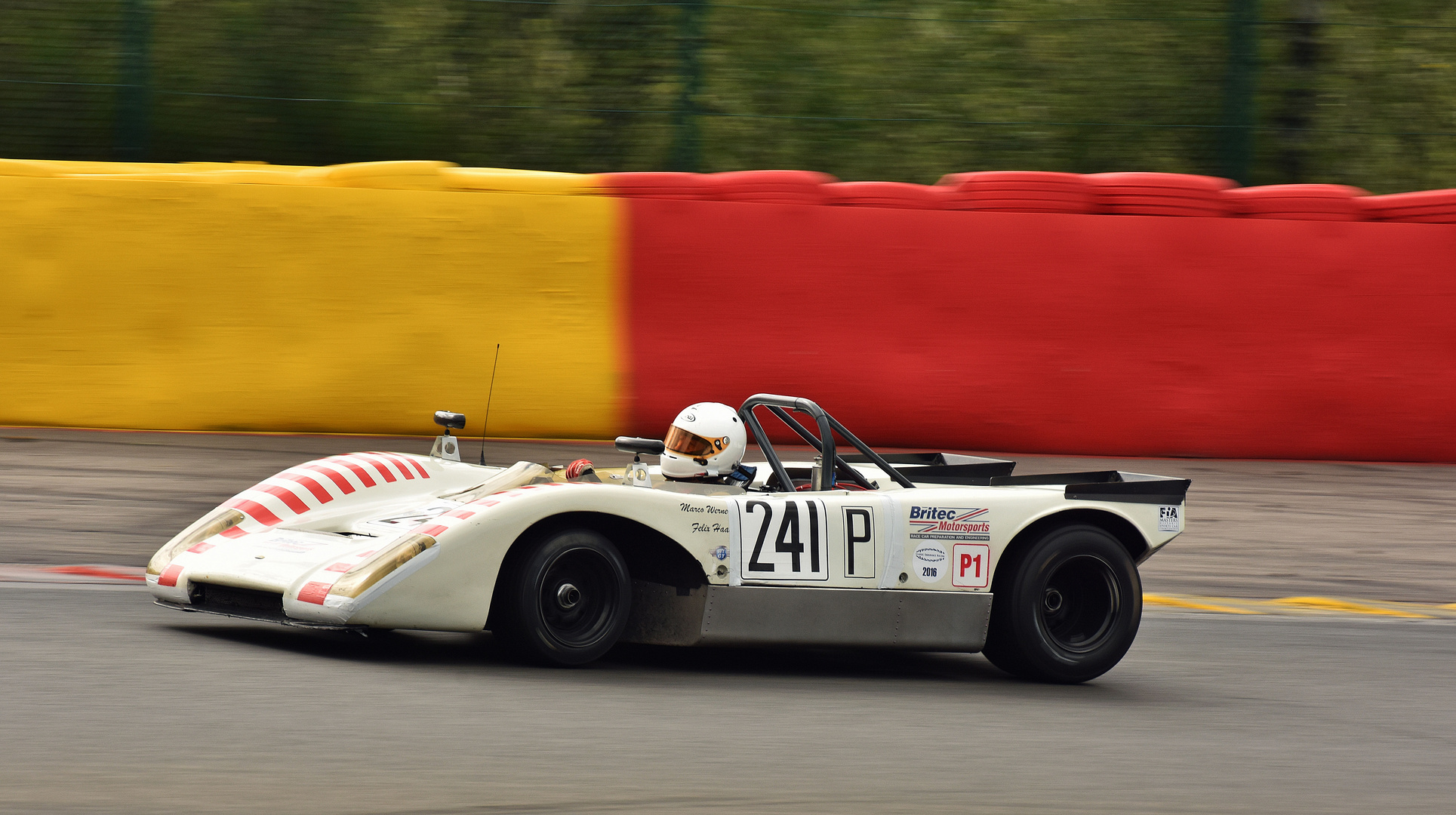 Lola T210