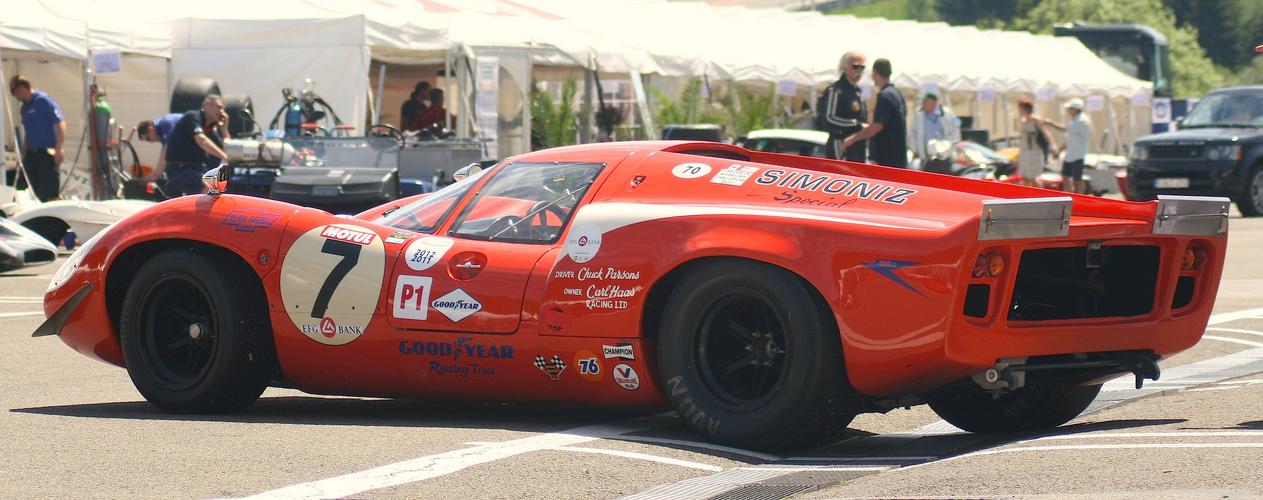 Lola T70