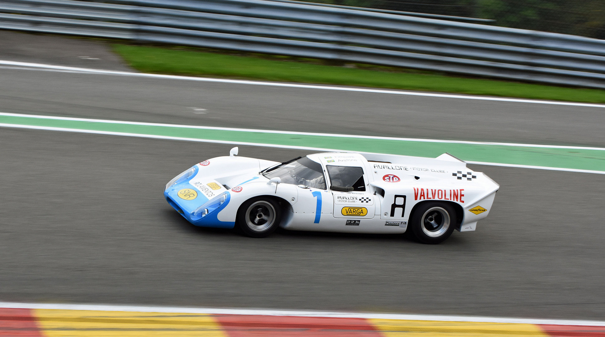 Lola T70 MK3B