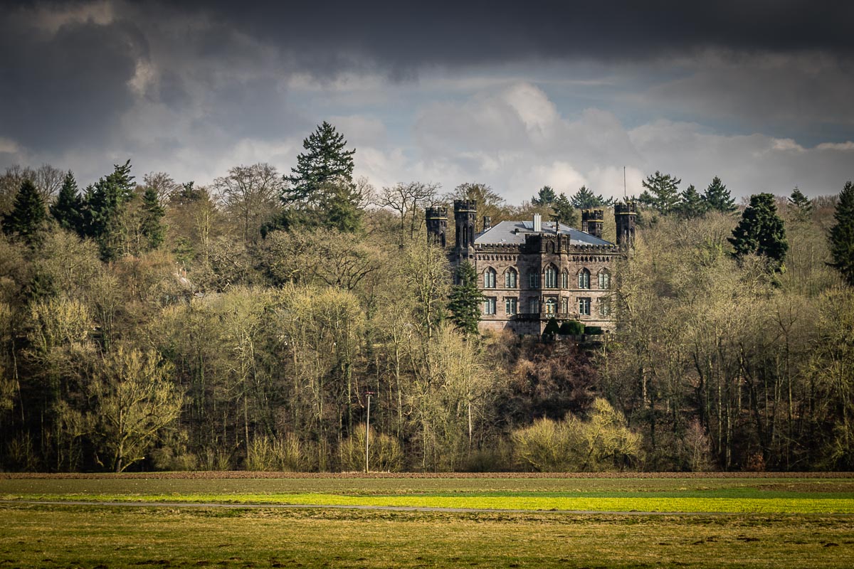 Lollar: Schloss Friedelhausen im Landkreis Gießen