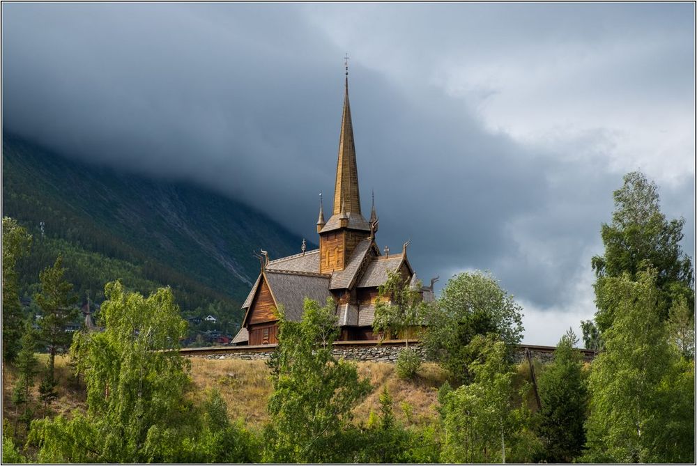 Lom Stabkirche