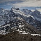 Loma del pliegue tumbado