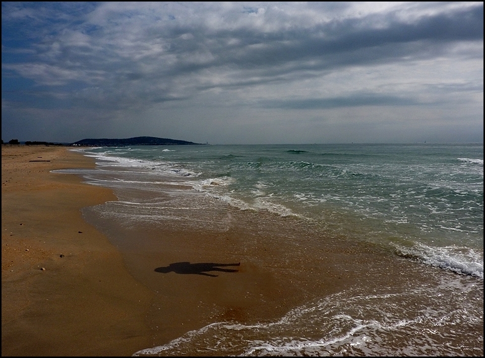 L'Ombre sur la plage !!!